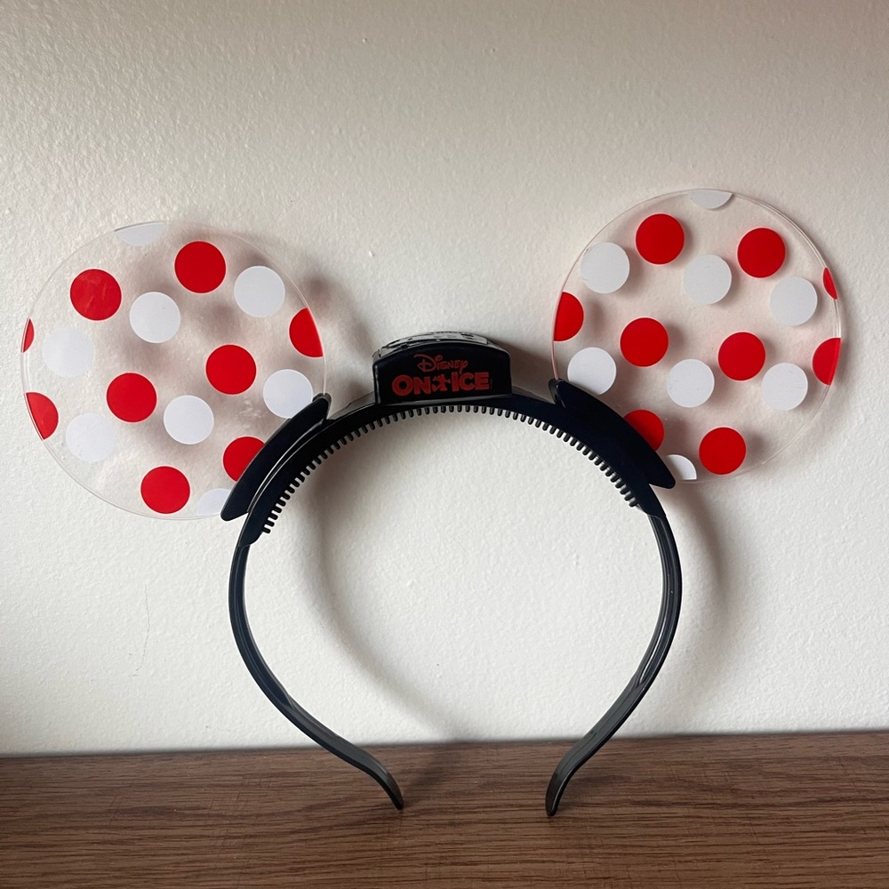 Disney on Ice Light Up Minnie Mouse Ears